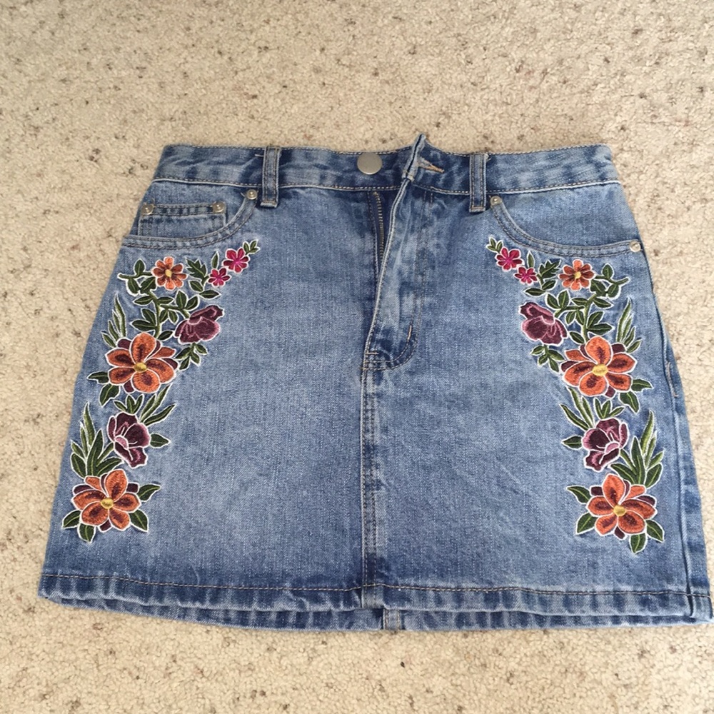 Forever 21 Floral Jean Skirt